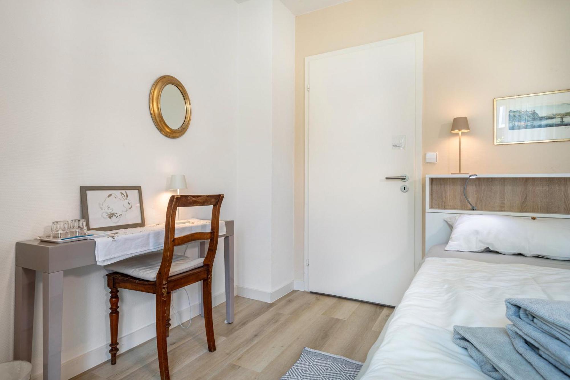 Gaestezimmer Cleo Uhldingen-Mühlhofen Dış mekan fotoğraf